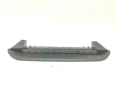 Pièce détachée automobile d'occasion feu de frein central pour nissan almera ii hatchback (n16) 1.8 références oem iam 26590bm400