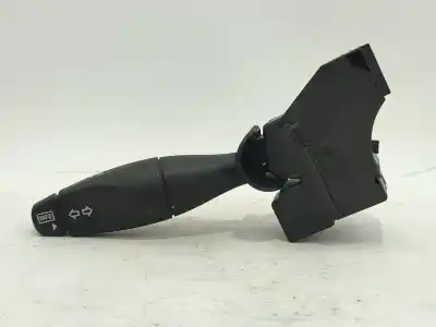 Pièce détachée automobile d'occasion COMMANDE DE CLIGNOTANTS pour FORD FOCUS I (DAW, DBW) 1.8 TDCI Références OEM IAM 98AG13335BG  