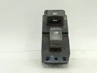 Pièce détachée automobile d'occasion commande de lève vitre avant droit pour ssangyong kyron 2.0 xdi 4x4 références oem iam 202005300