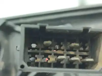 Pezzo di ricambio per auto di seconda mano specchio sinistro per audi a4 b5 (8d2) 1.9 tdi riferimenti oem iam   