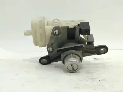 Peça sobressalente para automóvel em segunda mão Puxador Exterior De Mala por AUDI A4 B5 (8D2) 1.9 TDI Referências OEM IAM 8D0862055  8D0862055