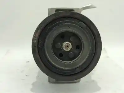 Peça sobressalente para automóvel em segunda mão COMPRESSOR DE AR CONDICIONADO A/A A/C por VOLVO V40 FASTBACK (525) D2 Referências OEM IAM 36010255  