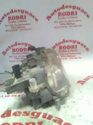 Recambio de automóvil de segunda mano de faro derecho para bmw serie 3 berlina (e46) 316i referencias oem iam   