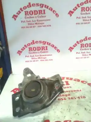 Second-hand car spare part engine support for renault scenic ii confort expression oem iam references   