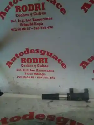 Recambio de automóvil de segunda mano de bobina encendido para renault clio i fase i+ii (b/c57) motor 1.4 ltr. - 55 kw referencias oem iam 215952732  