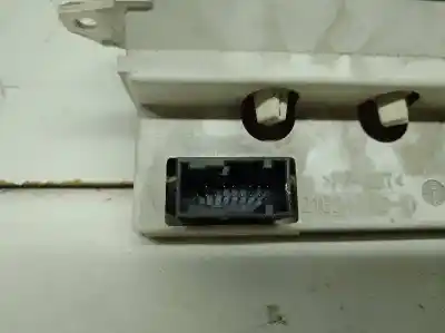 Second-hand car spare part multifunction display for citroen xsara break 1.8 16v cat (lfy / xu7jp4) oem iam references 9647409677   Second-hand car spare part multifunction display for citroen xsara break 1.8 16v cat (lfy / xu7jp4) oem iam references 9647409677