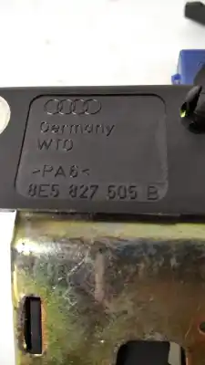 Second-hand car spare part trunk lock for audi a4 avant (8e) 2.5 tdi (114kw) oem iam references 8e5827505  
