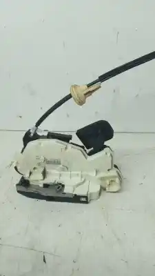 Recambio de automóvil de segunda mano de cerradura puerta delantera izquierda para volkswagen golf vi (5k1) advance referencias oem iam 5k1837015d  