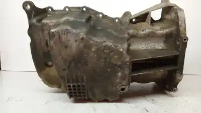 Pièce détachée automobile d'occasion Carter pour RENAULT KANGOO (F/KC0) Motor 1.5 Ltr. - 48 kW dCi Diesel Références OEM IAM 8200188389  