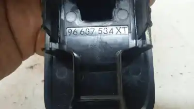 Second-hand car spare part right front power window switch for citroen c3 collection oem iam references   