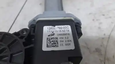 Pezzo di ricambio per auto di seconda mano alzacristalli anteriore sinistro per renault captur helly hansen riferimenti oem iam   