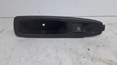 Pezzo di ricambio per auto di seconda mano comando alzacristalli posteriori destro per renault captur helly hansen riferimenti oem iam 