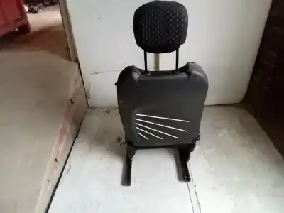 Second-hand car spare part left front seat for renault captur helly hansen oem iam references   