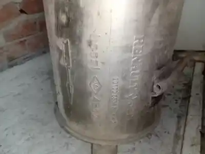 Peça sobressalente para automóvel em segunda mão escapamento traseiro por renault captur helly hansen referências oem iam   