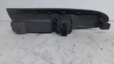 Автозапчасти б/у выключатель левого переднего окна за renault clio ii fase ii (b/cb0) authentique ссылки oem iam 8200084003  