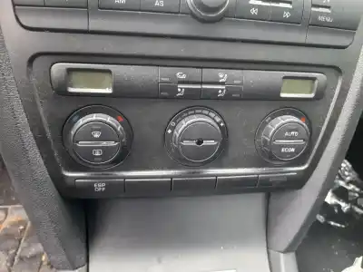 Second-hand car spare part climate control for skoda octavia berlina (1z3) active oem iam references 