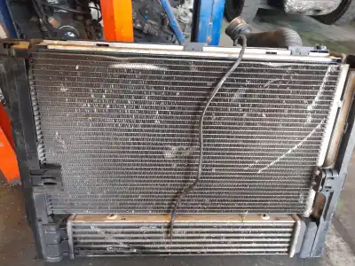 Peça sobressalente para automóvel em segunda mão condensador / radiador de sofagem / ar condicionado por bmw serie 1 berlina (e81/e87) 120d referências oem iam 64119128953