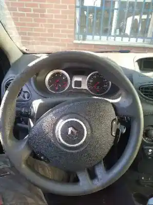 Second-hand car spare part steering wheel for renault clio iii exception oem iam references   