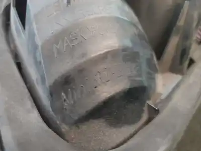 Автозапчастина б/у ПРАВИЙ ЛІХТАР для MINI MINI (R50,R53)  Посилання на OEM IAM 63216911898  