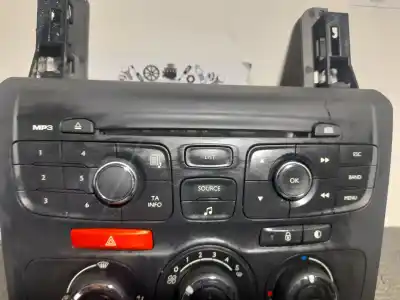 Peça sobressalente para automóvel em segunda mão comando de sofagem (chauffage / ar condicionado) por citroen c4 lim. tonic 110 cv / 81 kw referências oem iam 9666395977  