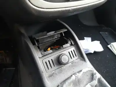 Gebrauchtes Autoersatzteil aschenbecher zum opel corsa c club oem-iam-referenzen   
