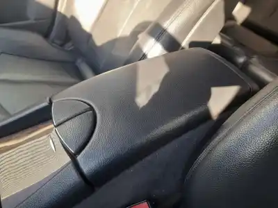 Gebrauchtes Autoersatzteil mittelkonsole zum mercedes-benz clase e (w211) berlina e 220 cdi (211.006) 150 cv / 110 kw oem-iam-referenzen 2116890157  