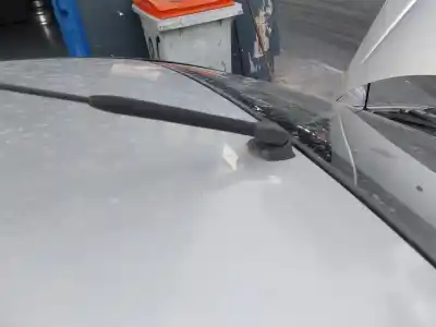 Gebrauchtes Autoersatzteil antennenbasis zum peugeot 206 berlina x-line oem-iam-referenzen   