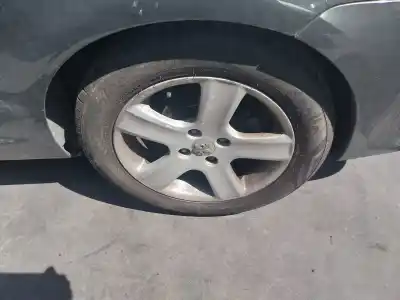 Peça sobressalente para automóvel em segunda mão jogo de jantes por peugeot 307 cc (s1) 2.0 referências oem iam   