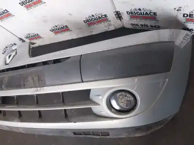 Second-hand car spare part front bumper for renault clio ii fase ii (b/cb0) clio oem iam references 8200074471  