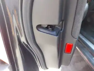 Pezzo di ricambio per auto di seconda mano serratura porta anteriore sinistra per audi a4 berlina (8e) 2.0 tdi 16v (103kw) riferimenti oem iam 