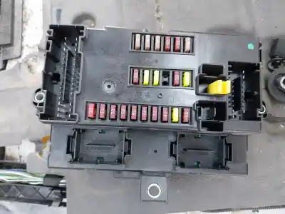 Pezzo di ricambio per auto di seconda mano scatola relè/fusibili per fiat ducato furgón (250) 130 multijet 2.3 d riferimenti oem iam   