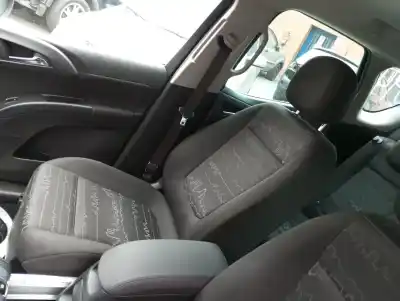 Автозапчасти б/у СИДЕНЬЕ ПРАВОЕ ПЕРЕДНЕЕ за OPEL MERIVA B  ссылки OEM IAM   