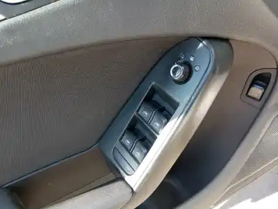 Second-hand car spare part left front power window switch for audi a4 b8 (8k2) 2.0 tdi oem iam references  Second-hand car spare part left front power window switch for audi a4 b8 (8k2) 2.0 tdi oem iam references