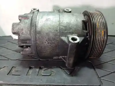 Second-hand car spare part AIR CONDITIONING COMPRESSOR for RENAULT SCENIC II  OEM IAM references 8200309193  