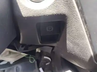 Tweedehands auto-onderdeel ELEKTRISCHE PARKEERREM voor TOYOTA AVENSIS CROSS SPORT (T27)  OEM IAM-referenties   