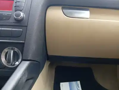 Автозапчасти б/у отопительный двигатель за audi a3 (8p) 1.6 tdi ambiente ссылки oem iam 
