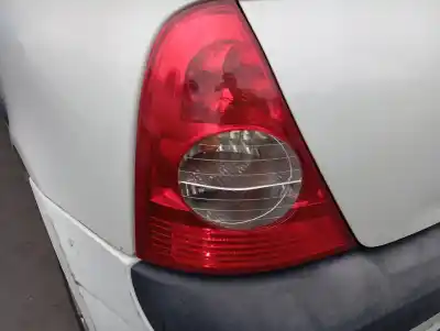 Автозапчасти б/у левый задний фонарь за renault clio ii fase ii (b/cb0) base authentique 75 cv / 55 kw ссылки oem iam 