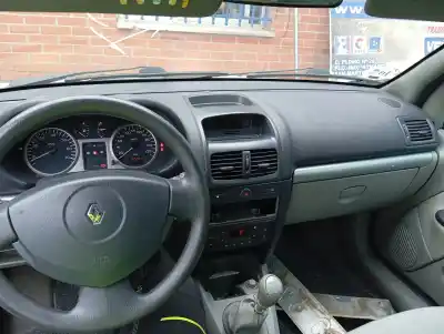 Second-hand car spare part DASHBOARD for RENAULT CLIO II FASE II (B/CB0)  OEM IAM references   