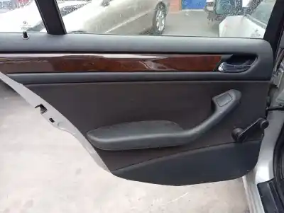 Peça sobressalente para automóvel em segunda mão forra / revestimento da porta traseira esquerda por bmw serie 3 touring (e46) 320d referências oem iam 