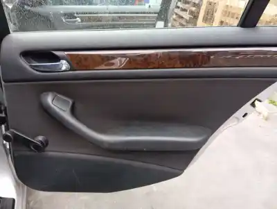 Peça sobressalente para automóvel em segunda mão forra / revestimento da porta traseira direita por bmw serie 3 touring (e46) 320d referências oem iam 