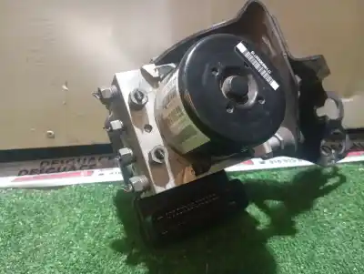 Peça sobressalente para automóvel em segunda mão abs por jeep compass limited 4x2 referências oem iam p04877036ad  