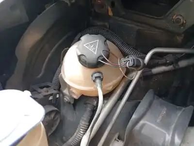 Peça sobressalente para automóvel em segunda mão depósito de expansão por peugeot 5008 premium referências oem iam 