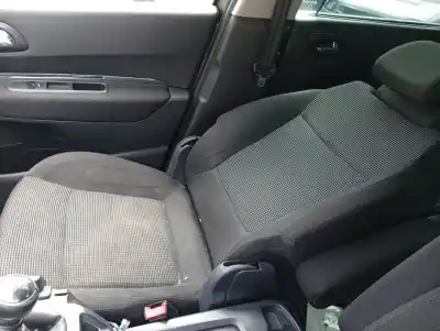 Peça sobressalente para automóvel em segunda mão Assento Dianteiro Direito por PEUGEOT 5008 Premium Referências OEM IAM   