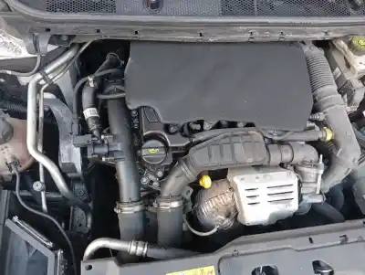 Pezzo di ricambio per auto di seconda mano compressore aria condizionata per peugeot 308 (p5) active pack 130 cv / 96 kw riferimenti oem iam 