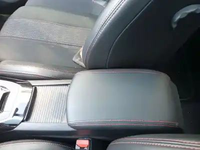 Pezzo di ricambio per auto di seconda mano bracciolo centrale per peugeot 308 (p5) active pack 130 cv / 96 kw riferimenti oem iam 