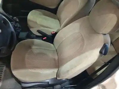 Pezzo di ricambio per auto di seconda mano Sedile Anteriore Sinistro per LANCIA YPSILON (101) 1.2 16V CAT 80 CV / 59 KW Riferimenti OEM IAM   