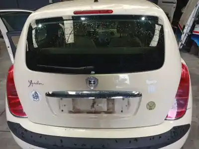 Автозапчасти б/у задняя дверь за lancia ypsilon (101) 1.2 16v cat 80 cv / 59 kw ссылки oem iam 