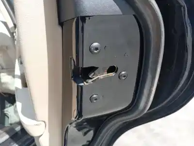 İkinci el araba yedek parçası Arka Sag Kapi Kilidi için JAGUAR X-TYPE 2.0 D Classic OEM IAM referansları   