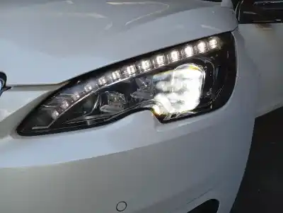 Автозапчасти б/у левая фара за PEUGEOT 308 (P5) ACTIVE PACK 130 CV / 96 KW ссылки OEM IAM   