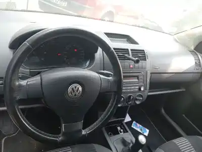 Peça sobressalente para automóvel em segunda mão TABLIER por VOLKSWAGEN POLO (9N3)  Referências OEM IAM   